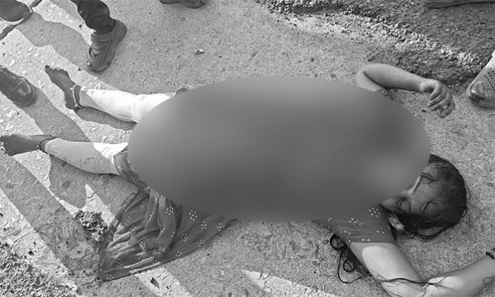 Police and rescue teams conducting search operation in Manjeera River in Sangareddy district after a tragic incident.