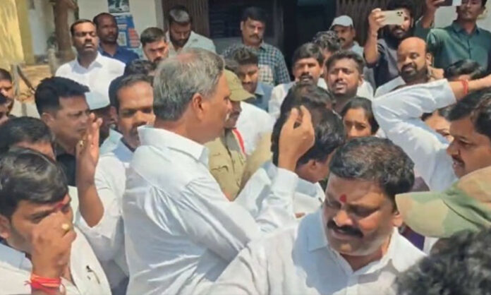 BRS leaders including Sabitha Indra Reddy and others taken into police custody during RTC protest related to Shankar Goud incident
