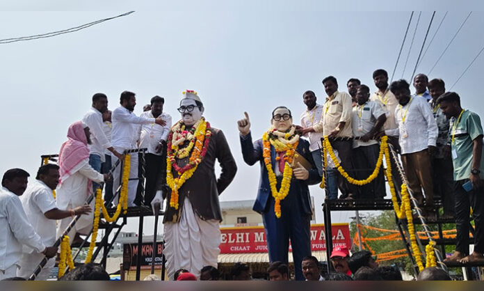 Auto union members and local leaders paying tributes to Babu Jagjivan Ram during his 118th birth anniversary celebrations in Jawahar Nagar.
