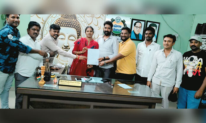 Officials sanction funds for culvert road construction in Bellampalli Ward 19 after bridge collapse