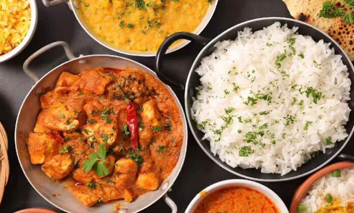 Benefits Of Early Dinner Better Digestion Sleep Health Tips