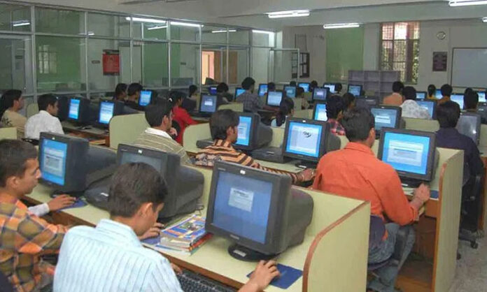 Vice Chancellors discussing common credit system for PG courses in Telangana education meeting