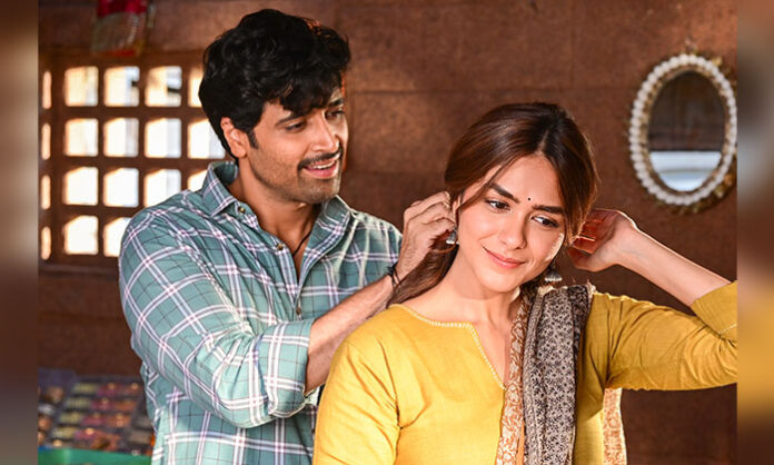 Adivi Sesh starrer Decoit movie completes censor formalities and receives U/A certificate ahead of its April 10 release.