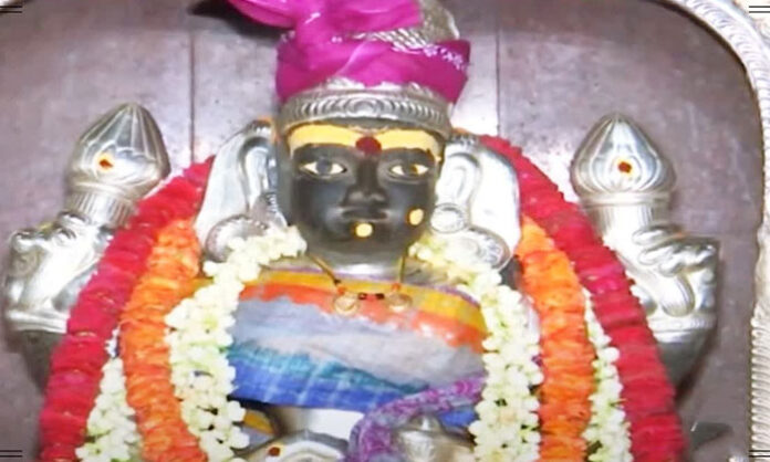 Goddess Istakameswari temple in the Nallamala Hills near Srisailam, showing the deity in a cave meditative posture, offering devotees spiritual blessings and an adventurous pilgrimage experience.
