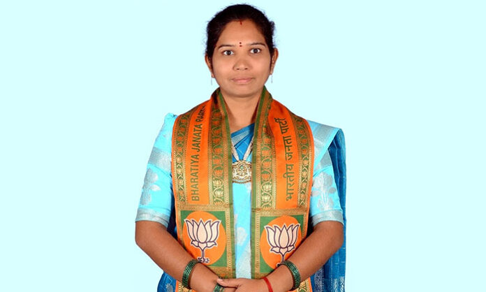 BJP candidate Ankam Moulikha elected as Khanapur Municipal Chairperson after securing councilor support; Vice-Chairperson election ongoing.