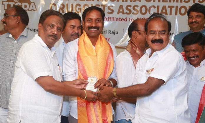 Sadam Aravind appointed as State Organizing Secretary of Telangana Chemists and Druggists Association during felicitation event