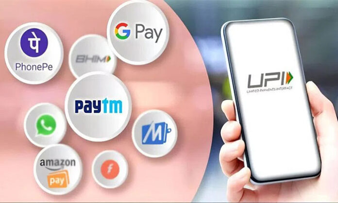 Users facing issues with UPI and digital payment services across India due to SBI service disruption and maintenance outage.