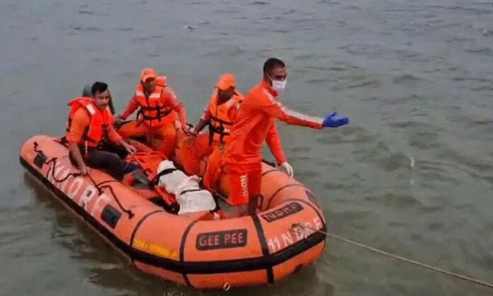 Bargi Dam boat accident in Jabalpur with death toll rising to 13 and rescue teams searching for missing persons