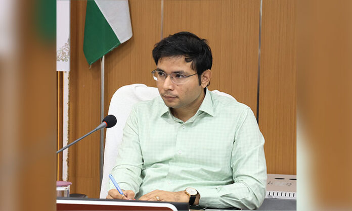 District Collector Bhavesh Mishra reviewing drinking water supply arrangements with officials in Telangana