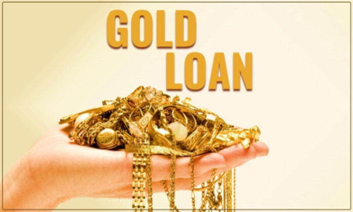 Gold jewelry representing secured gold loans which are increasingly dominating India’s retail credit market as per Experian report.