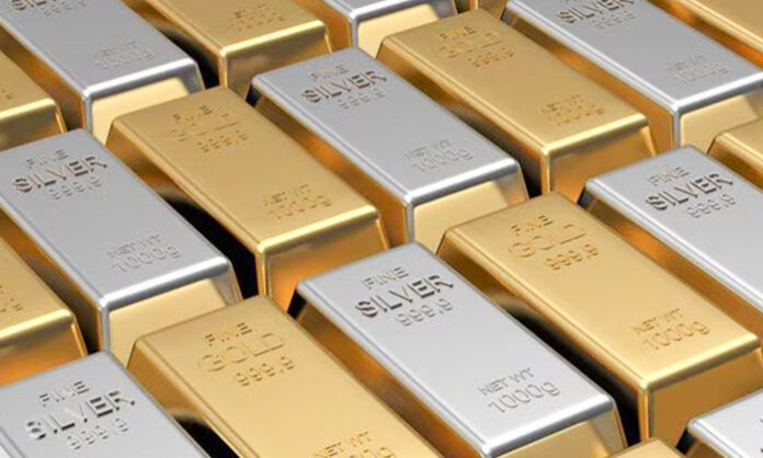 Decline in gold and silver prices on MCX market amid US-Iran geopolitical tensions affecting bullion trading and investor sentiment.