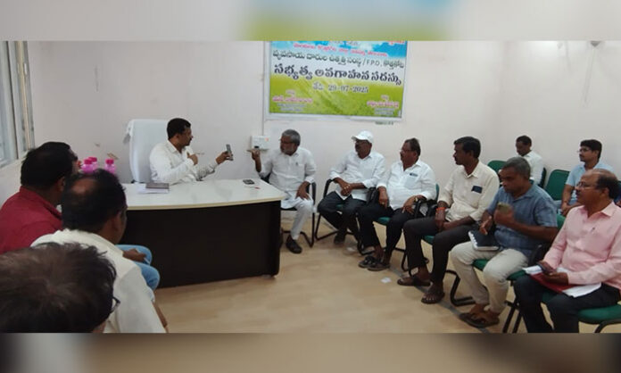 JC Vinod Kumar inspects paddy procurement centers in Kothakota and assures farmers of timely grain purchase.