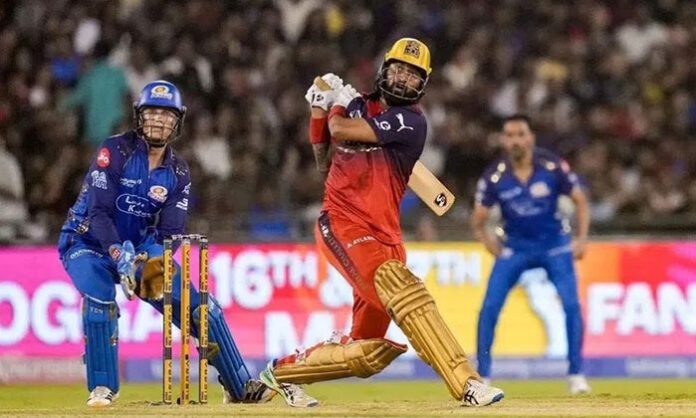 Royal Challengers Bengaluru moves to the top of the IPL 2026 points table after defeating Mumbai Indians