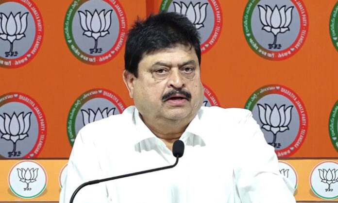 Telangana BJP leader Ramachandra Rao defending Bandi Sanjay and criticizing BRS party over false propaganda allegations.