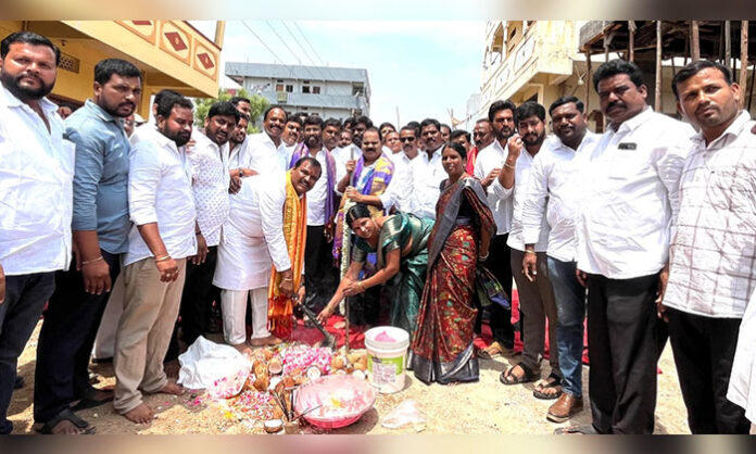 Shadnagar MLA Veerlapally Shankar inaugurates underground drainage pipeline works in CD Thanda under DMFT fund development project.