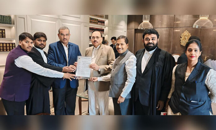 Telangana High Court Advocates Association submits memorandum to Chief Justice of India seeking increase in number of judges
