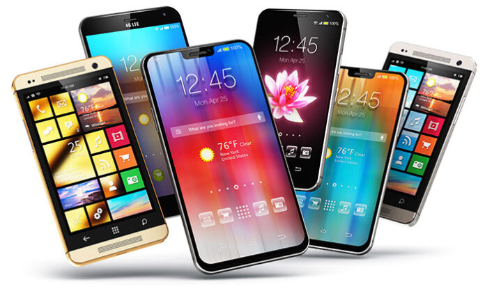 Smartphone sales in India expected to decline as rising mobile prices and rupee depreciation impact consumer purchasing decisions during the festive season.