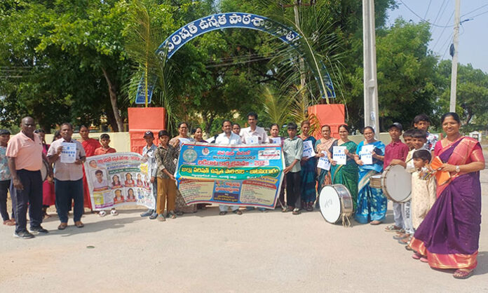 Batasingaram Government School teachers and village leaders conducting a door-to-door admissions campaign for the new academic year