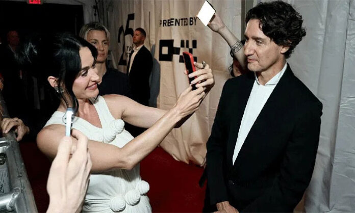 Katy Perry attends a New York entertainment event, sparking discussion about her reported relationship with former Canadian Prime Minister Justin Trudeau.