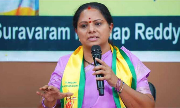 Kalvakuntla Kavitha addressing a press conference and making allegations regarding the Koti Cheruvu land issue involving Pawan Kalyan.
