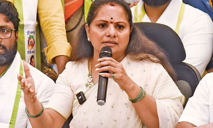Kalvakuntla Kavitha demanding the installation of Professor Jayashankar's statue on Hyderabad Tank Bund before his birth anniversary on August 6.