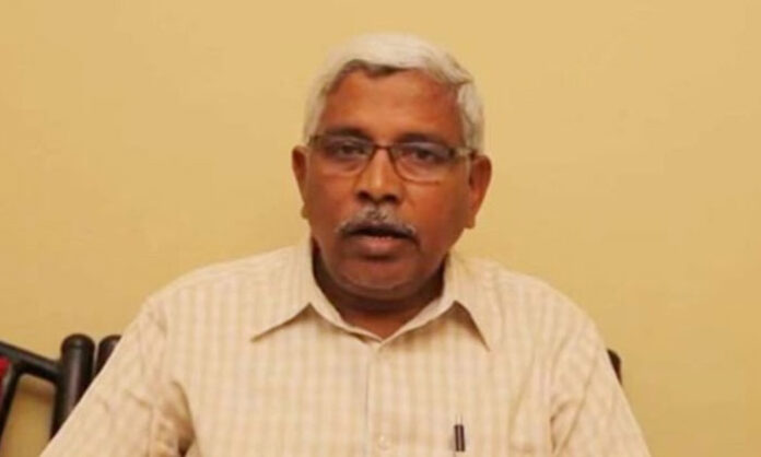 Professor Kodandaram addressing a media conference in Hyderabad, criticizing KCR's rule as autocratic and highlighting democratic freedom under the Congress government.