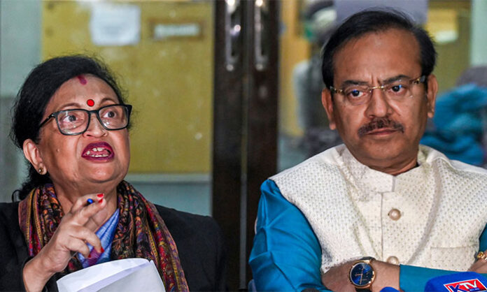 Trinamool Congress faces internal dispute over party control and financial management issues