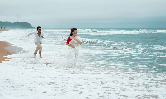 Ade Nuvvu Ade Nenu release4