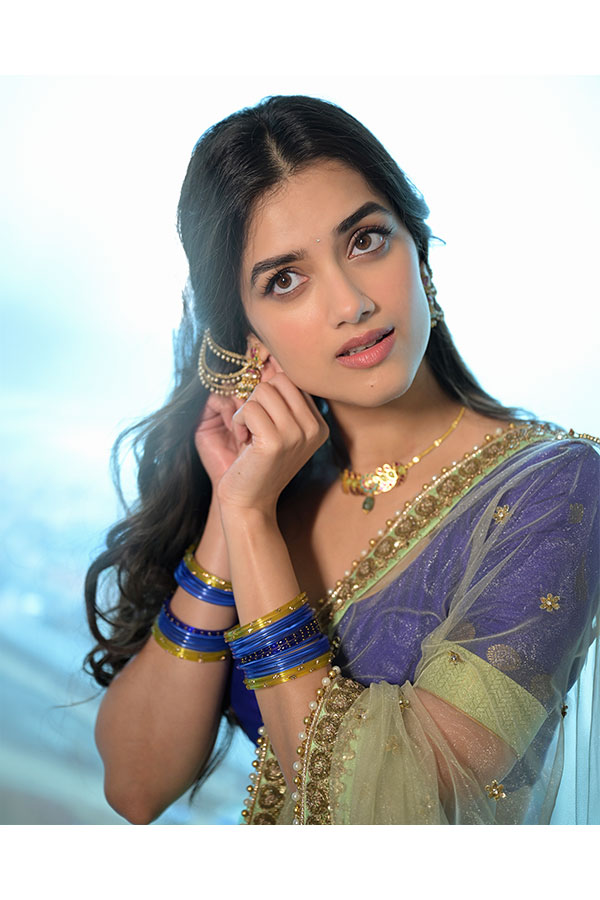 Bhagyashri Borse latest photos3