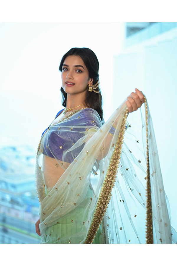 Bhagyashri Borse latest photos5