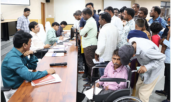 Prajavani | ప్రజావాణి దరఖాస్తులను వెంట వెంటనే పరిష్కరించాలి 5 Bhavesh Mishra directs prompt resolution of Prajavani applications6