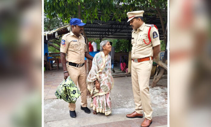 Chilakalaguda police assist an elderly woman at Gandhi Hospital by arranging shelter at the Missionaries of Charity Home in Bhoiguda.