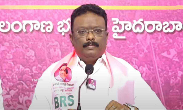 BRS MLC Dr. Dasoju Sravan Kumar addresses a press conference criticizing the Telangana government over Hyderabad's IT sector and employment.