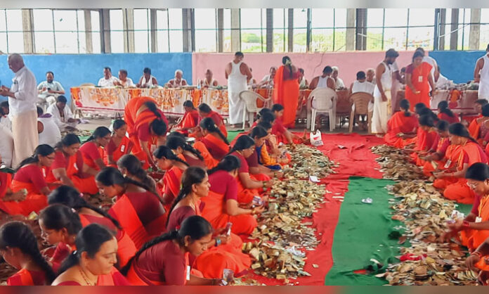 Officials counting the hundi collections at Edupayala Sri Vanadurga Bhavani Temple in Medak under the supervision of temple and Endowments Department authorities.