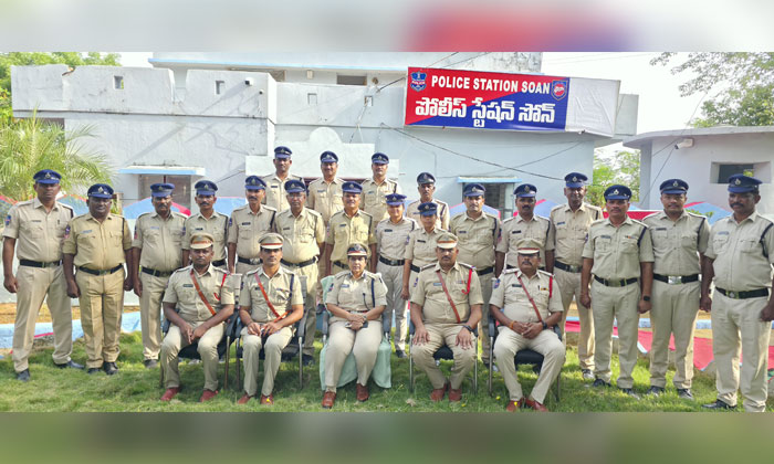 Nirmal SP Janaki Sharmila annual inspection Son Police Station