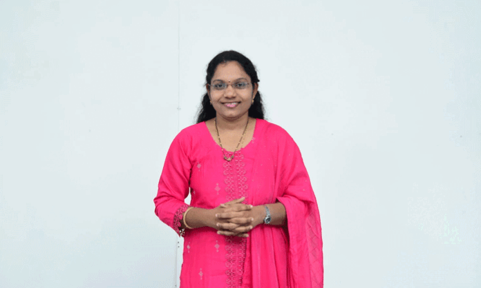 Sumitra Kunche, founder of Brahma Muhurtha Hub, inspiring mothers through early morning habits, mindfulness, personal growth, and family well-being.