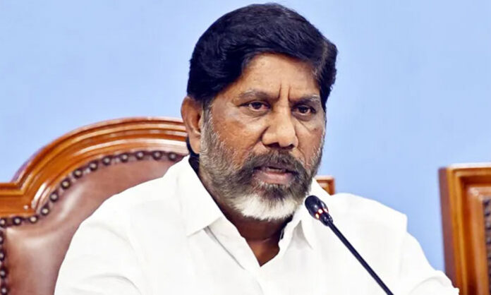 Deputy Chief Minister Mallu Bhatti Vikramarka addressing a meeting on the future expansion of Singareni.