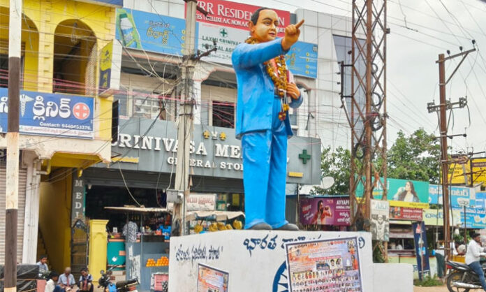 Residents in Kalwakurthy express dissatisfaction over the size of the Dr. B.R. Ambedkar statue at Palamuru Crossroads.