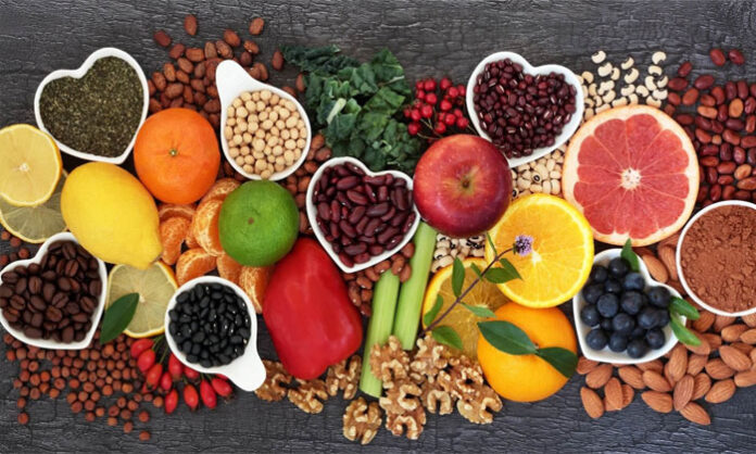 Natural foods rich in flavanols, including dark chocolate, berries, and pears, that support heart health.