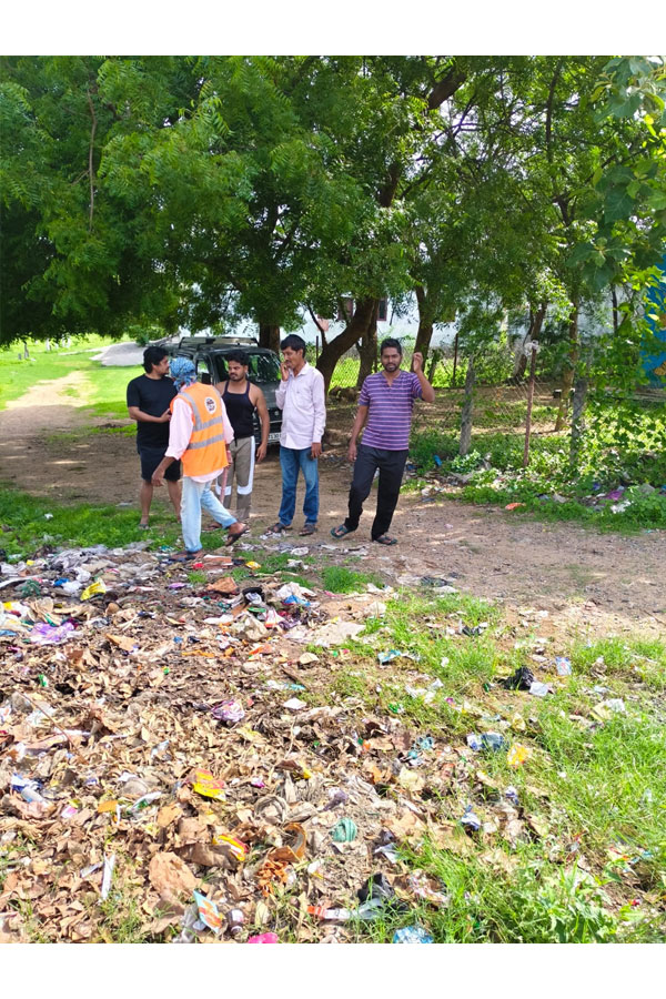 Sofinagar Colony | చెత్త సమస్యపై స్పందించిన నాయకులు 1 sofinagar colony garbage cleanup action