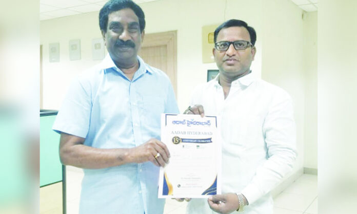 Aadab Hyderabad CMD Satyam Veeramalla presents anniversary invitations to prominent media figures