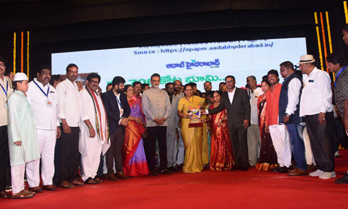 Political dignitaries attend Aadab Hyderabad 15th anniversary celebrations