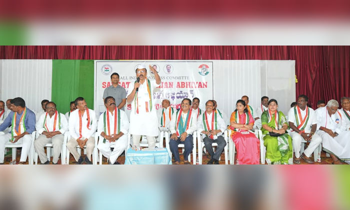 Ailla Srinivas Goud DCC President2