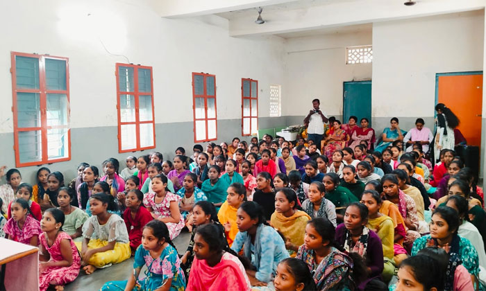 Girls rights and self defense awareness2