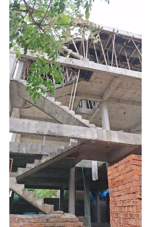 Jawaharnagar illegal commercial building construction 1