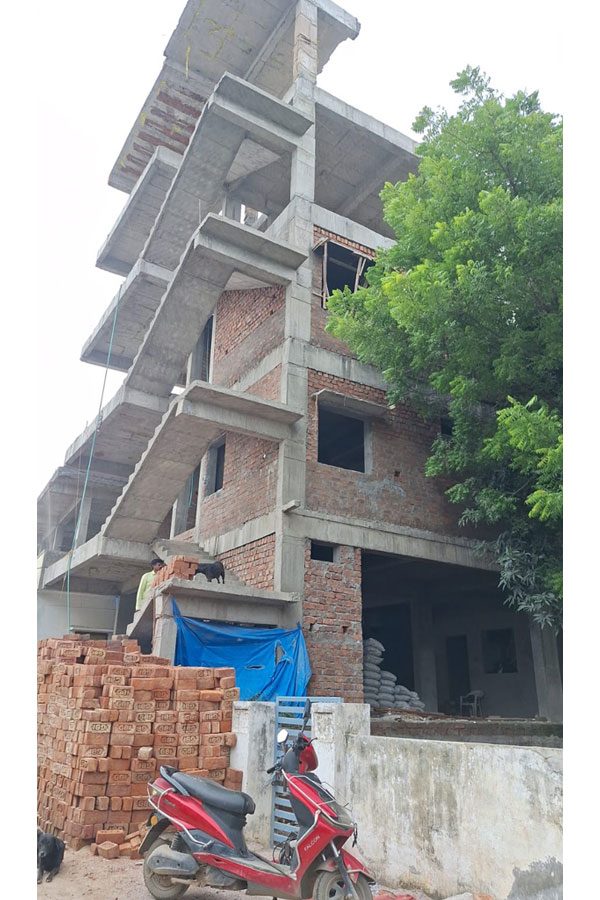 Jawaharnagar illegal commercial building construction2