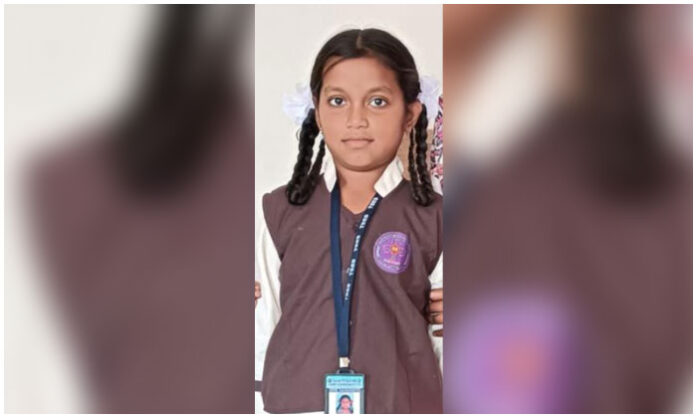 Kalwakurthy Eklavya student A. Vaishnavi participates in Raksha Bandhan celebrations at Rashtrapati Bhavan