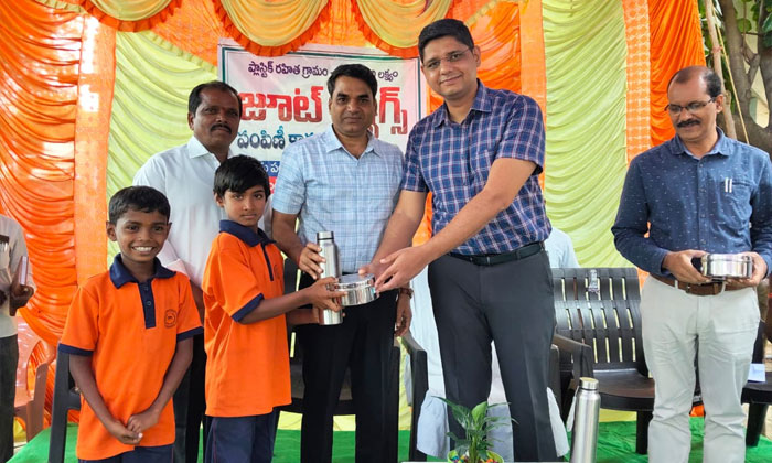 Kamareddy Collector Ashish Sangwan Plastic Free Endriyal Village1