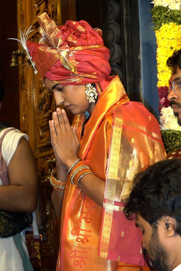 Niharika Konidela Offers Bangaru Bonam At Mahankaleshwara Temple02