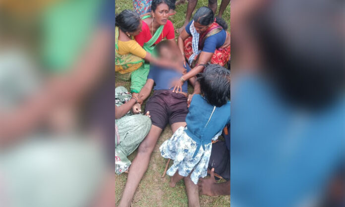 A young farmer died after coming into contact with a live electric wire connected to a farm fence in Mattampally.